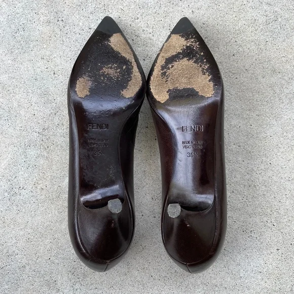 Fendi Dark Brown Leather Kitten Heel Pointed Toe Pumps - Size 35.5 - Picture 5 of 11